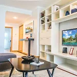 Arcadas Grand Sea View